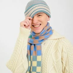 Howlin' A Winter Affair - Ecru -Howlin's Shop AW22LOOKBOOK 190