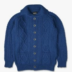 Howlin' A Winter Affair - Electric Blue