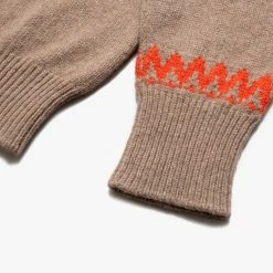 Howlin' Strangers In Space - Beige *Limited -Howlin's Shop STRANGERS IN SPACE BEIGE1 AW22