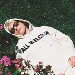 Good Morning Tapes All Welcome Garden Pullover - Natural -Howlin's Shop Untitled 1 0011 GMT FW222 jpg